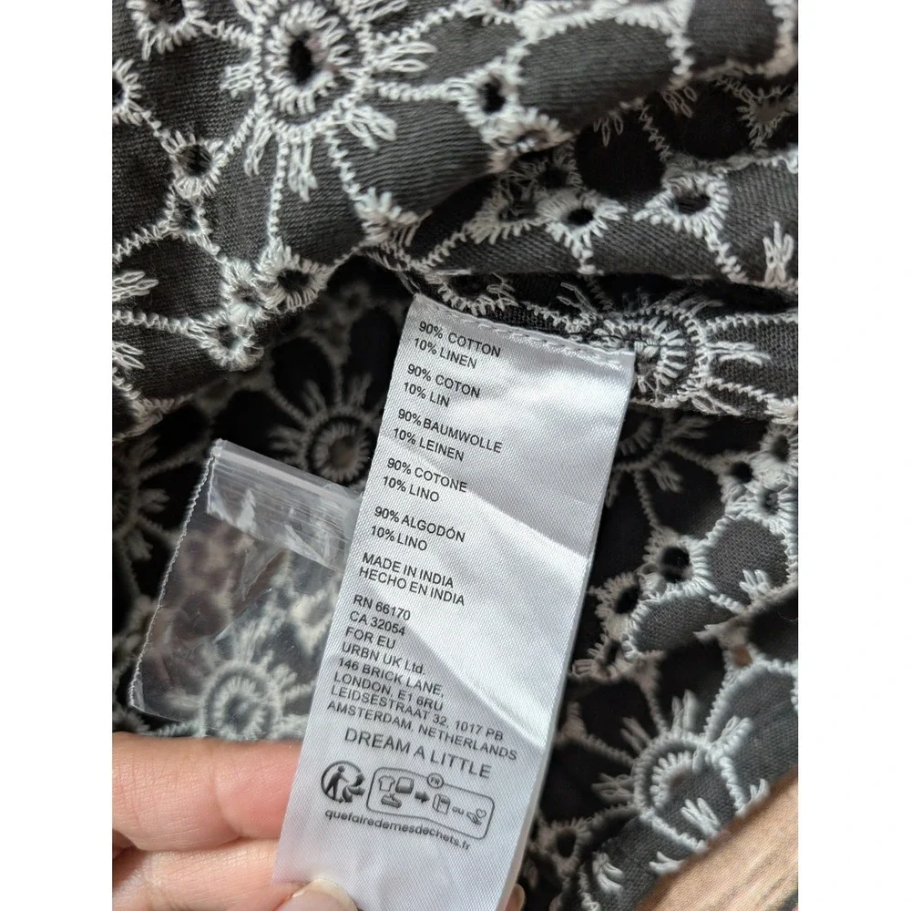 Free People Dream A Little Cropped Top Women M Cotton Linen Black Eyelet Floral